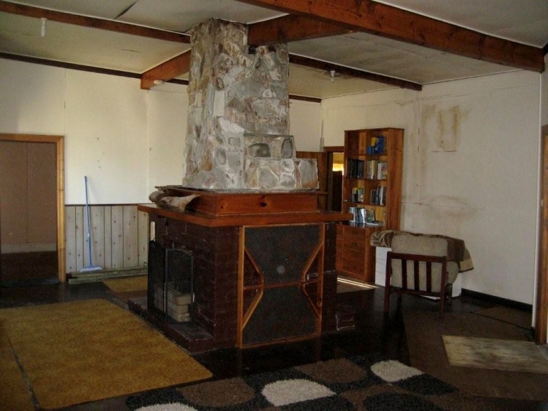 4 Belstead Street, Zeehan TAS 7469