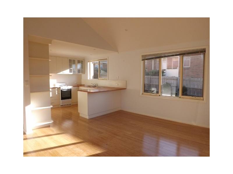Cooee TAS 7320