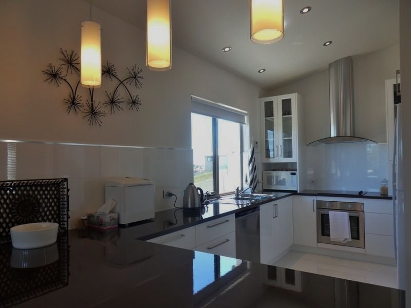 2/2 Stevens Place, Burnie TAS 7320