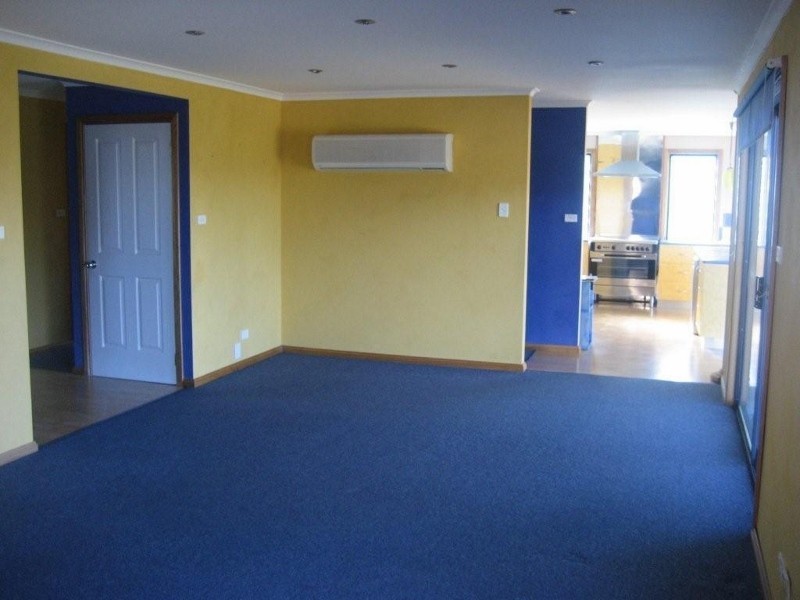 10 Charles Street, Strahan TAS 7468