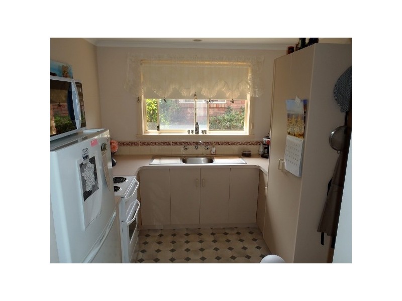 12/3 Hayward Street, Penguin TAS 7316