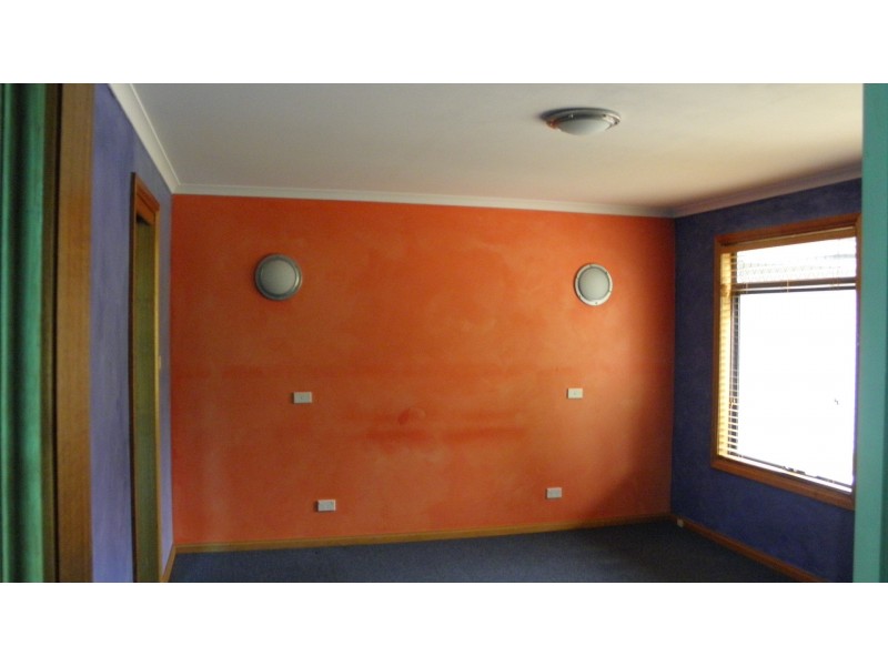 10 Charles Street, Strahan TAS 7468