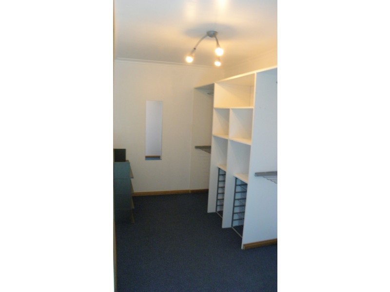 10 Charles Street, Strahan TAS 7468