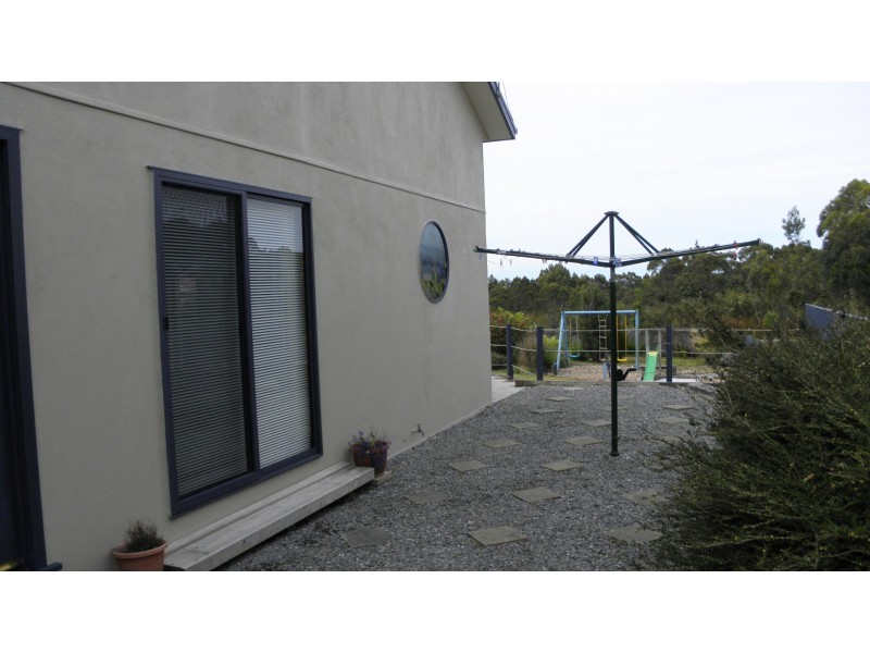 10 Charles Street, Strahan TAS 7468