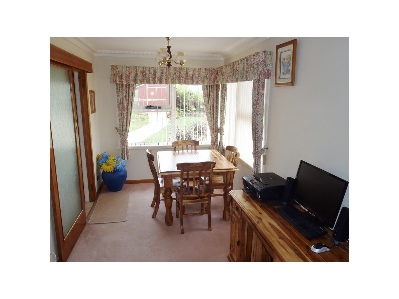 2 Barker Street, Burnie TAS 7320