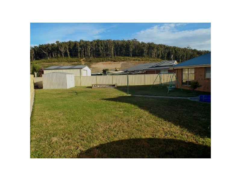 11 Banks Place, Turners Beach TAS 7315