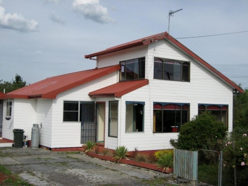 8 Herbert Street, Strahan TAS 7468