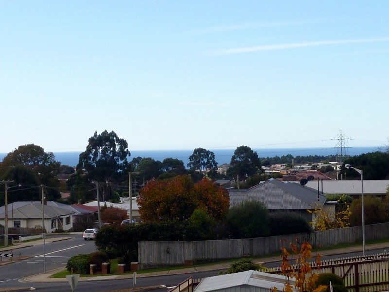 6 Cedar Place, Burnie TAS 7320