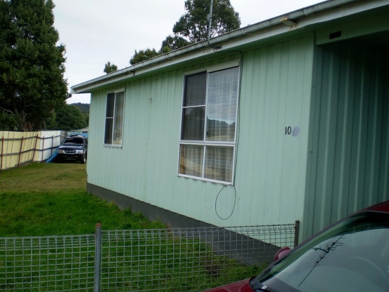 10 Gellibrand Street, Zeehan TAS 7469