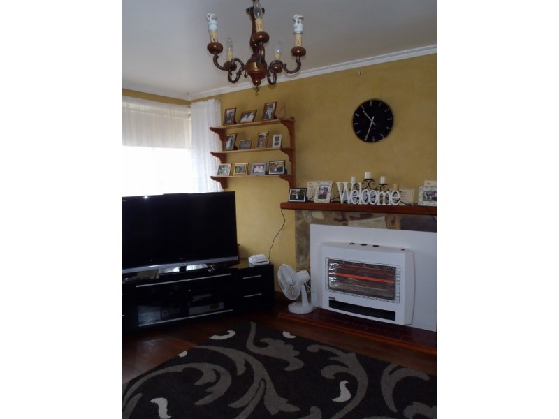 6 Ronald Crescent, Somerset TAS 7322