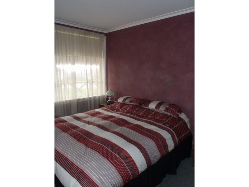 6 Ronald Crescent, Somerset TAS 7322