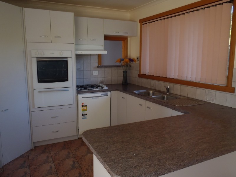 534 Penguin Road, Penguin TAS 7316