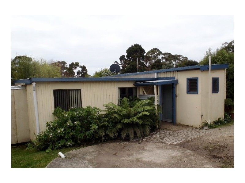 26 Kenelm Avenue, Sisters Beach TAS 7321