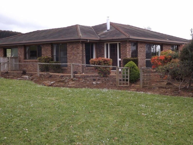 859 East Yolla Road, Yolla TAS 7325