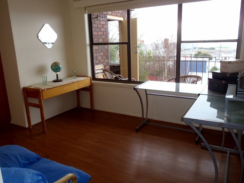 9/18 Queen Street, Burnie TAS 7320