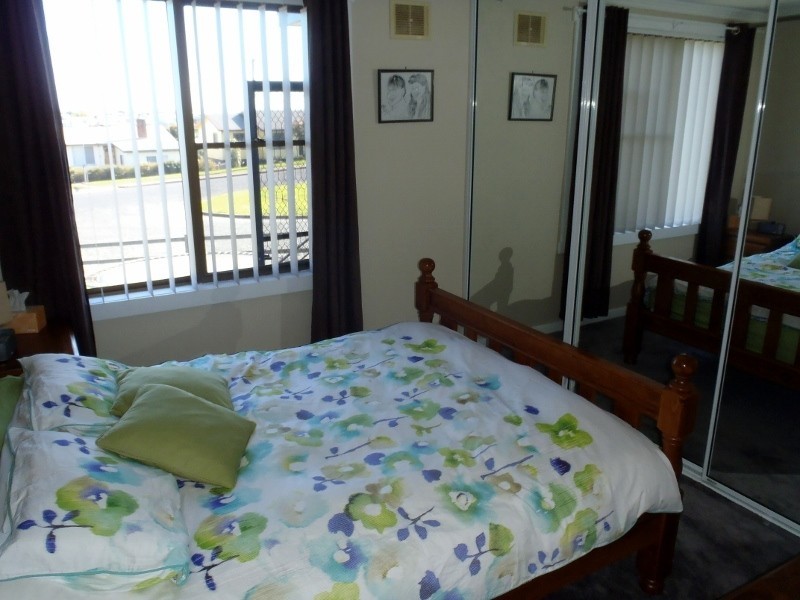 17 Gracie Crescent, Burnie TAS 7320