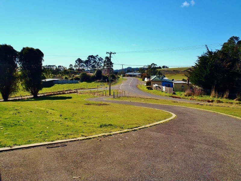 2 Upper Natone Road, Upper Natone TAS 7321