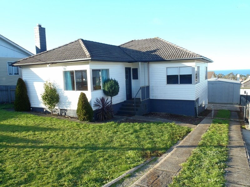 7 Cabot Street, Burnie TAS 7320