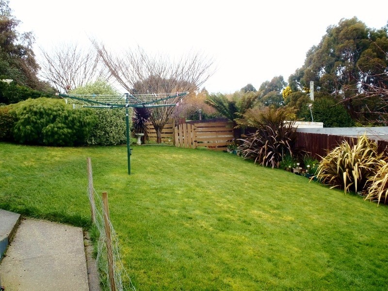 6 Old Cam Road, Somerset TAS 7322