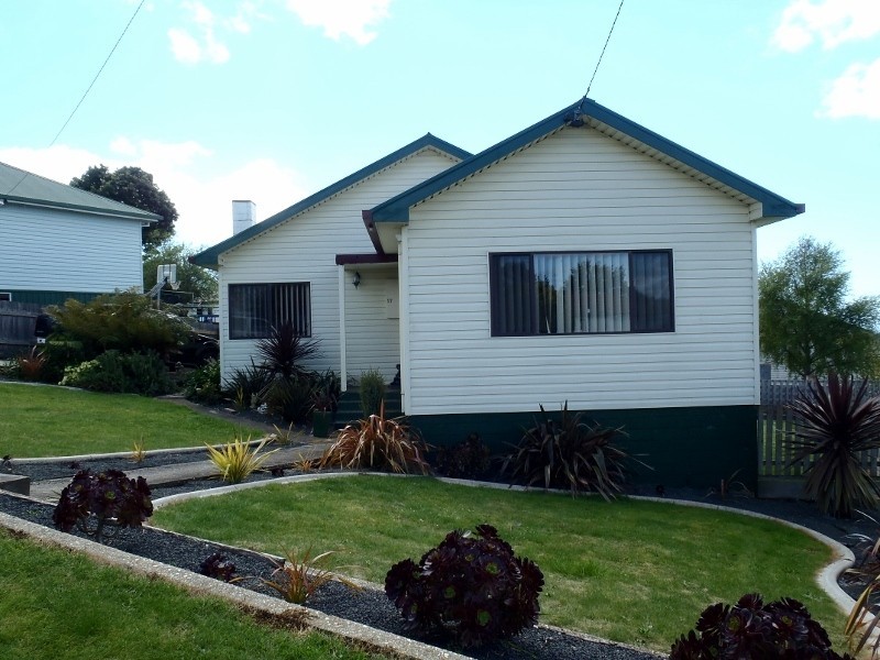 17 Cabot Street, Burnie TAS 7320