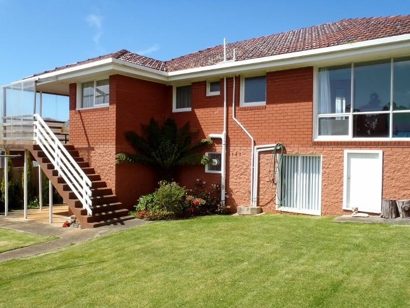 10 Nairana Avenue, Burnie TAS 7320