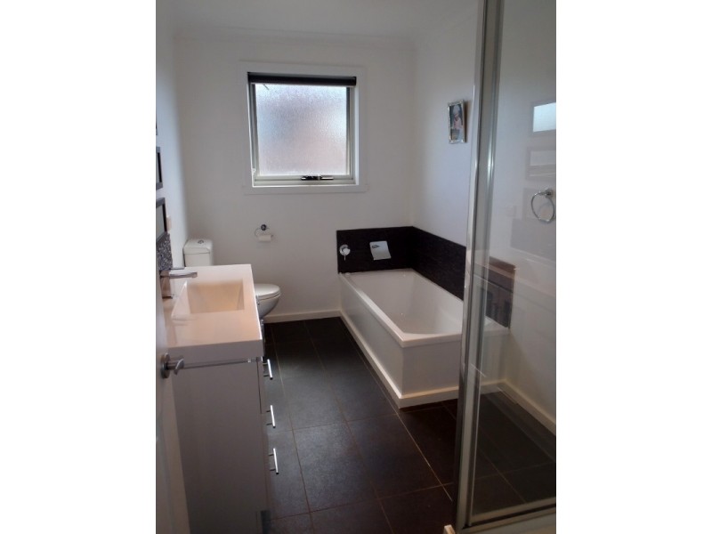 15 Berkshire Parade, Penguin TAS 7316