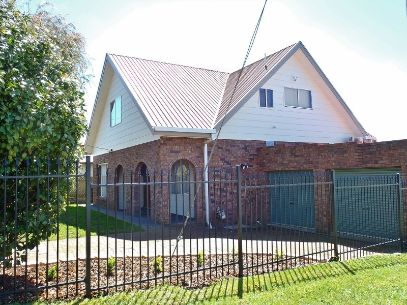 16 Pine Avenue, Burnie TAS 7320