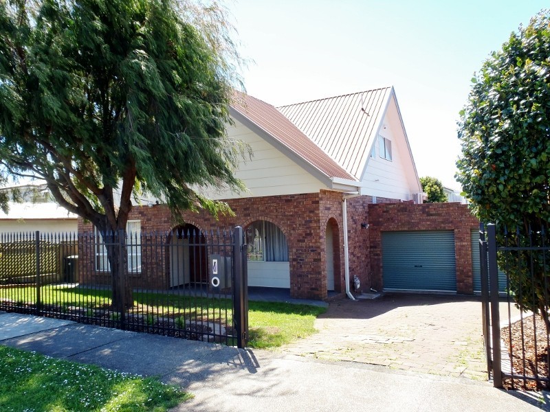 16 Pine Avenue, Burnie TAS 7320