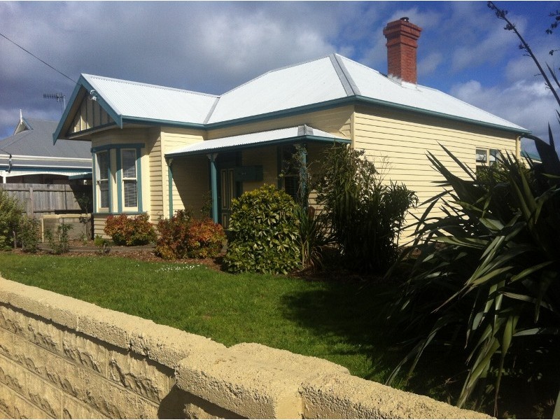 24 Elizabeth Street, Burnie TAS 7320