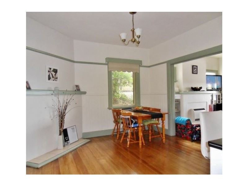 8 Amelia Street, Burnie TAS 7320