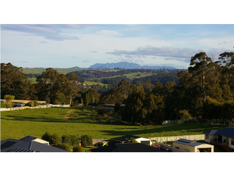 156 Upper Maud Street, Ulverstone TAS 7315