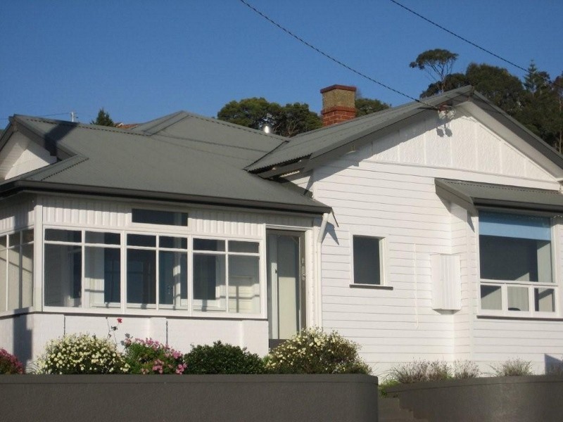 15 Bass Highway, Burnie TAS 7320