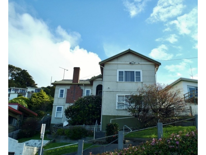 17 Regent Street, Burnie TAS 7320