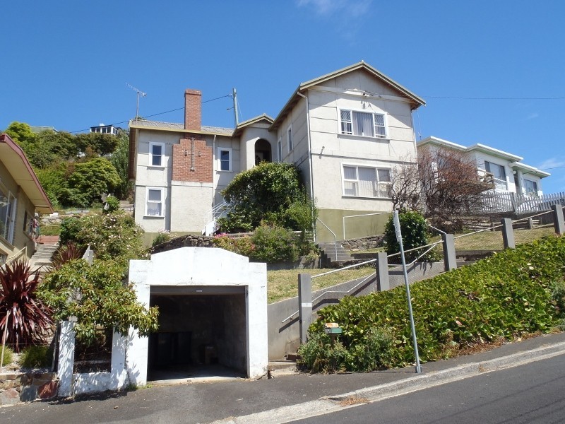 17 Regent Street, Burnie TAS 7320