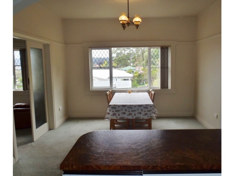 17 Regent Street, Burnie TAS 7320