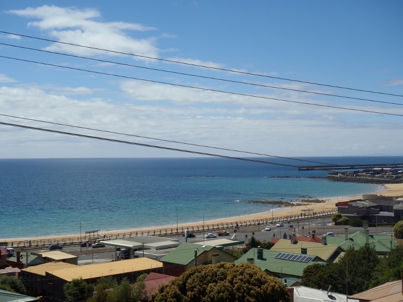 17 Regent Street, Burnie TAS 7320