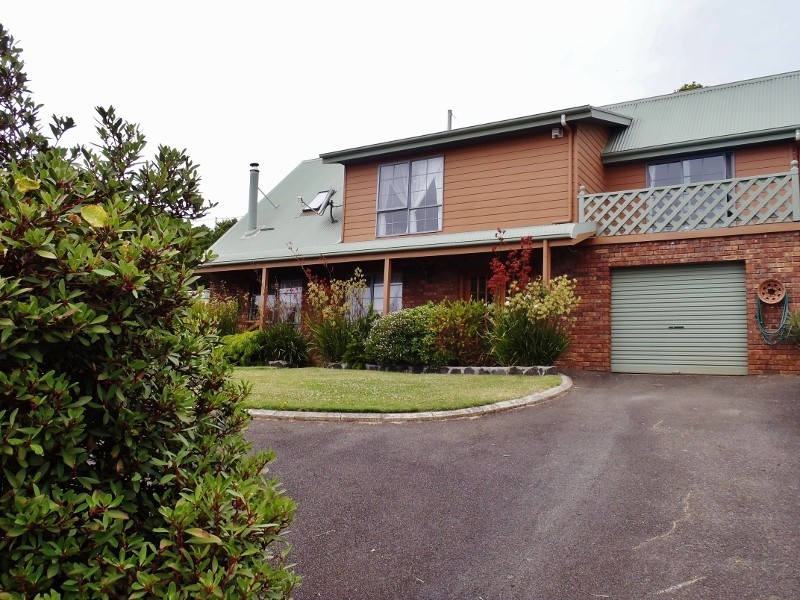 83 Grandview Avenue, Burnie TAS 7320