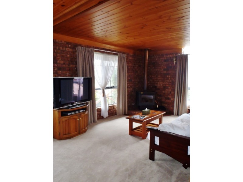 83 Grandview Avenue, Burnie TAS 7320