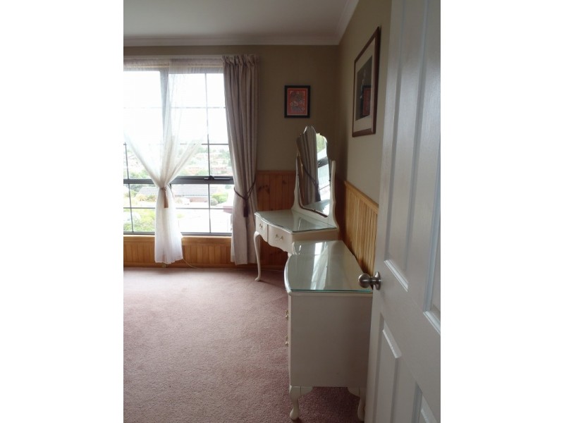 83 Grandview Avenue, Burnie TAS 7320