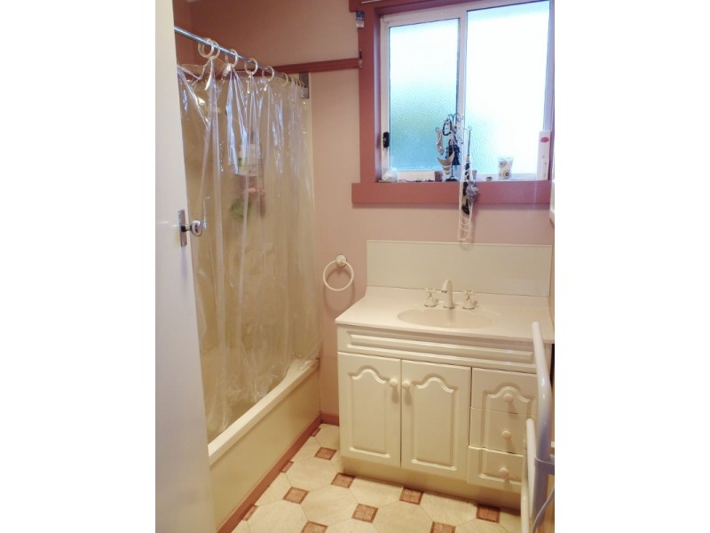 6 Winter Avenue, Burnie TAS 7320