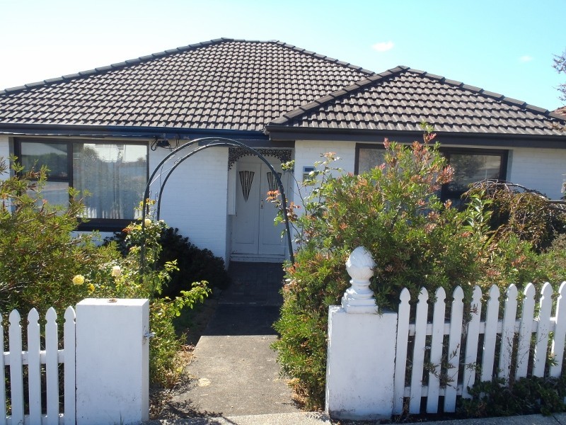 213 Mount Street, Burnie TAS 7320