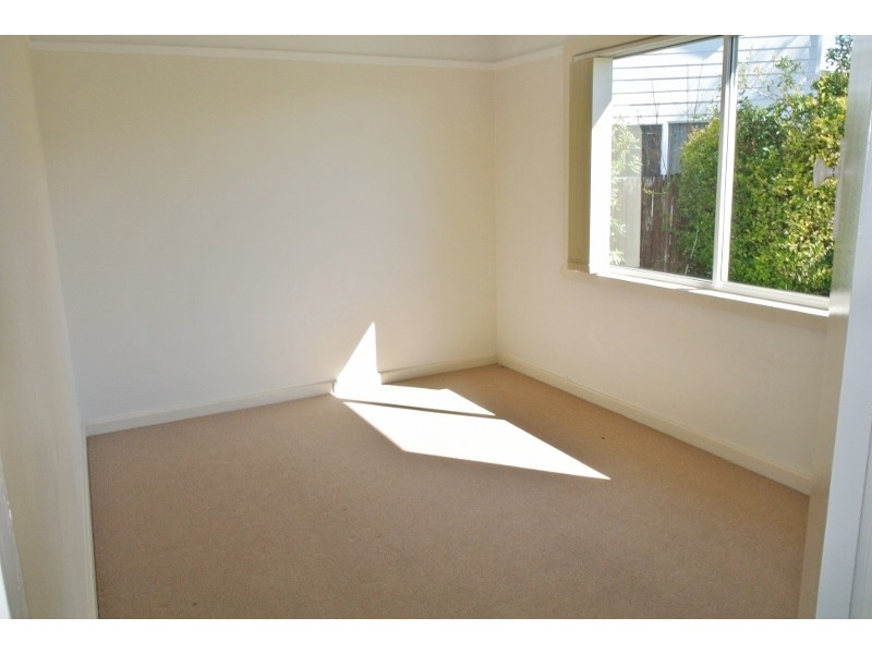 33 Ashwater Crescent, Penguin TAS 7316