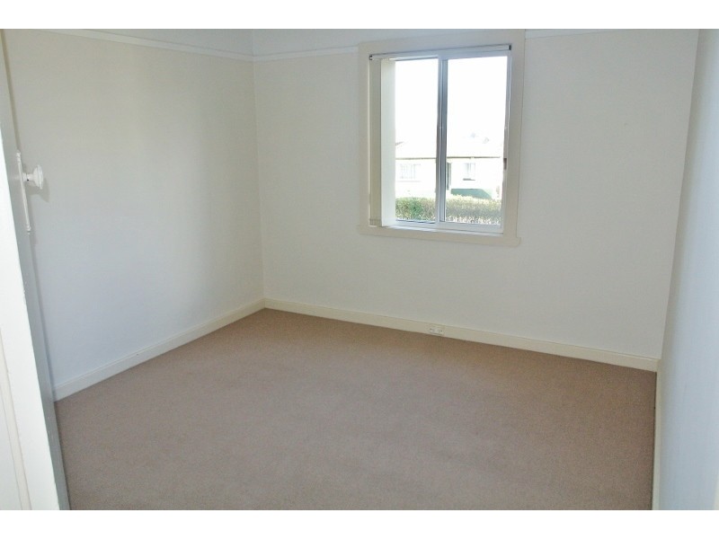 33 Ashwater Crescent, Penguin TAS 7316
