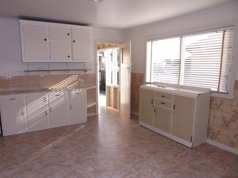 33 Ashwater Crescent, Penguin TAS 7316