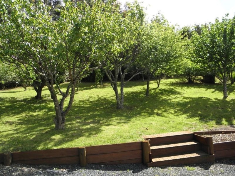 16 Old Cam Road, Somerset TAS 7322