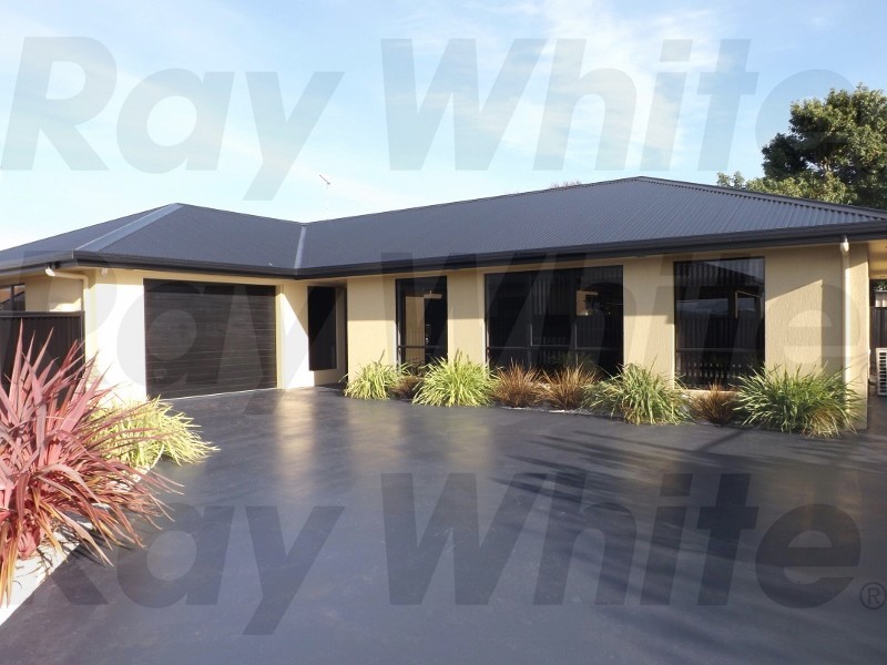 2/18 Bird Street, Burnie TAS 7320