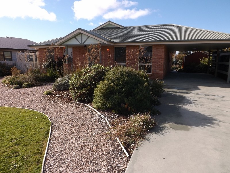 2 York Court, Wynyard TAS 7325