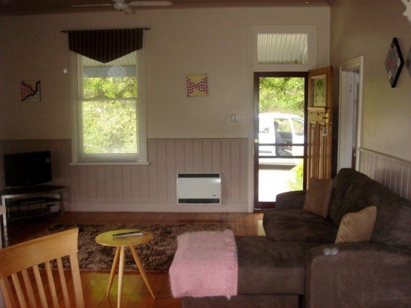 25 Jones Street, Strahan TAS 7468