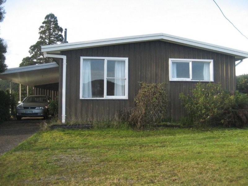 60 Counsel Street, Zeehan TAS 7469
