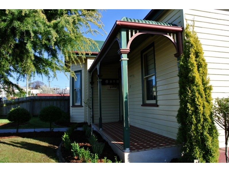 17 Argyle Street, Burnie TAS 7320